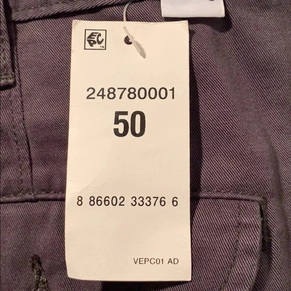 Levi’s Carrier Cargo Shorts Men’s Size 50 Gray NWT - Picture 6 of 13